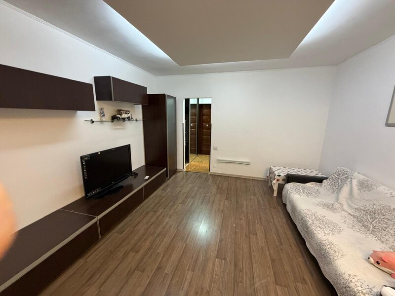 Titan, Piata Minis, bloc 1978, 74 mp.