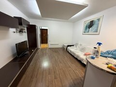 Titan, Piata Minis, bloc 1978, 74 mp